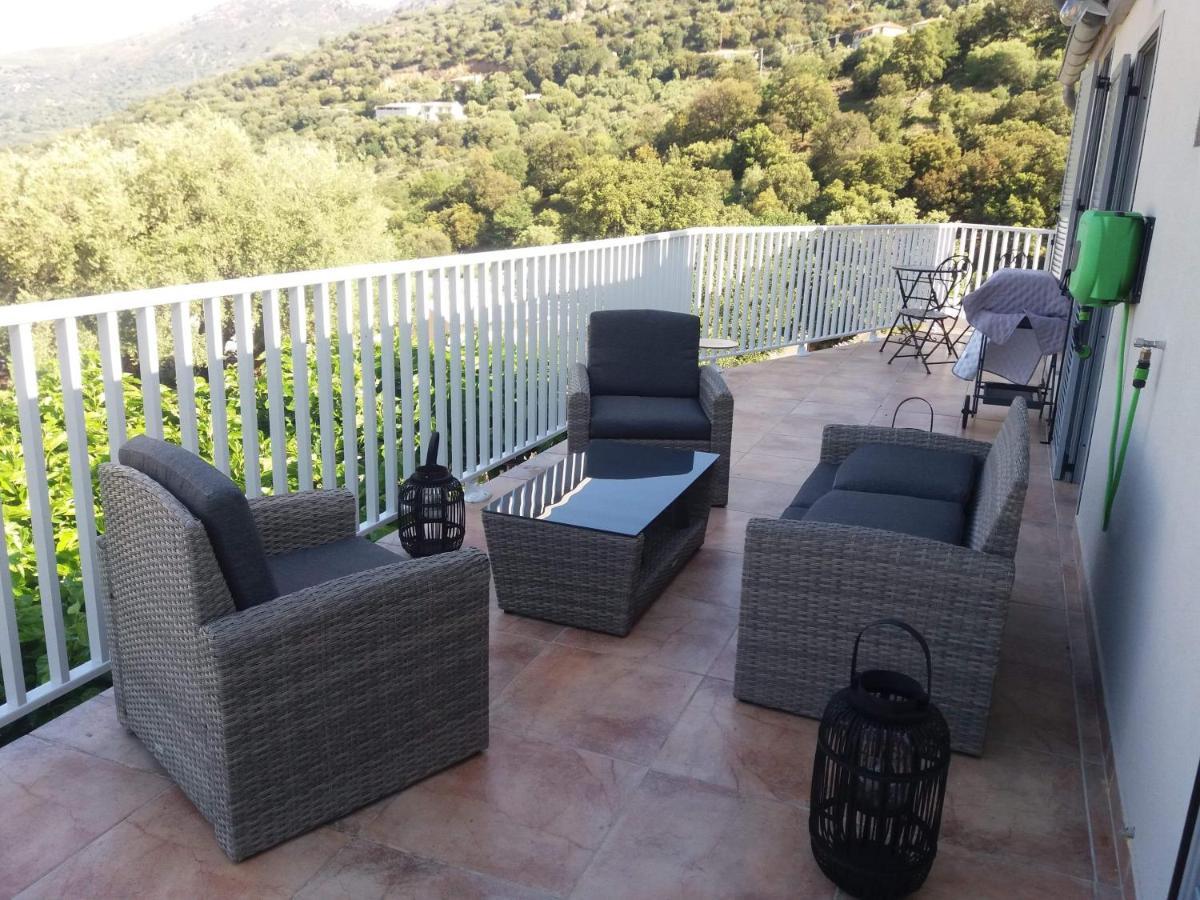 Casa Basgiu, Chambres Avec Balcon Et Table D'Hotes Zilia Exterior foto